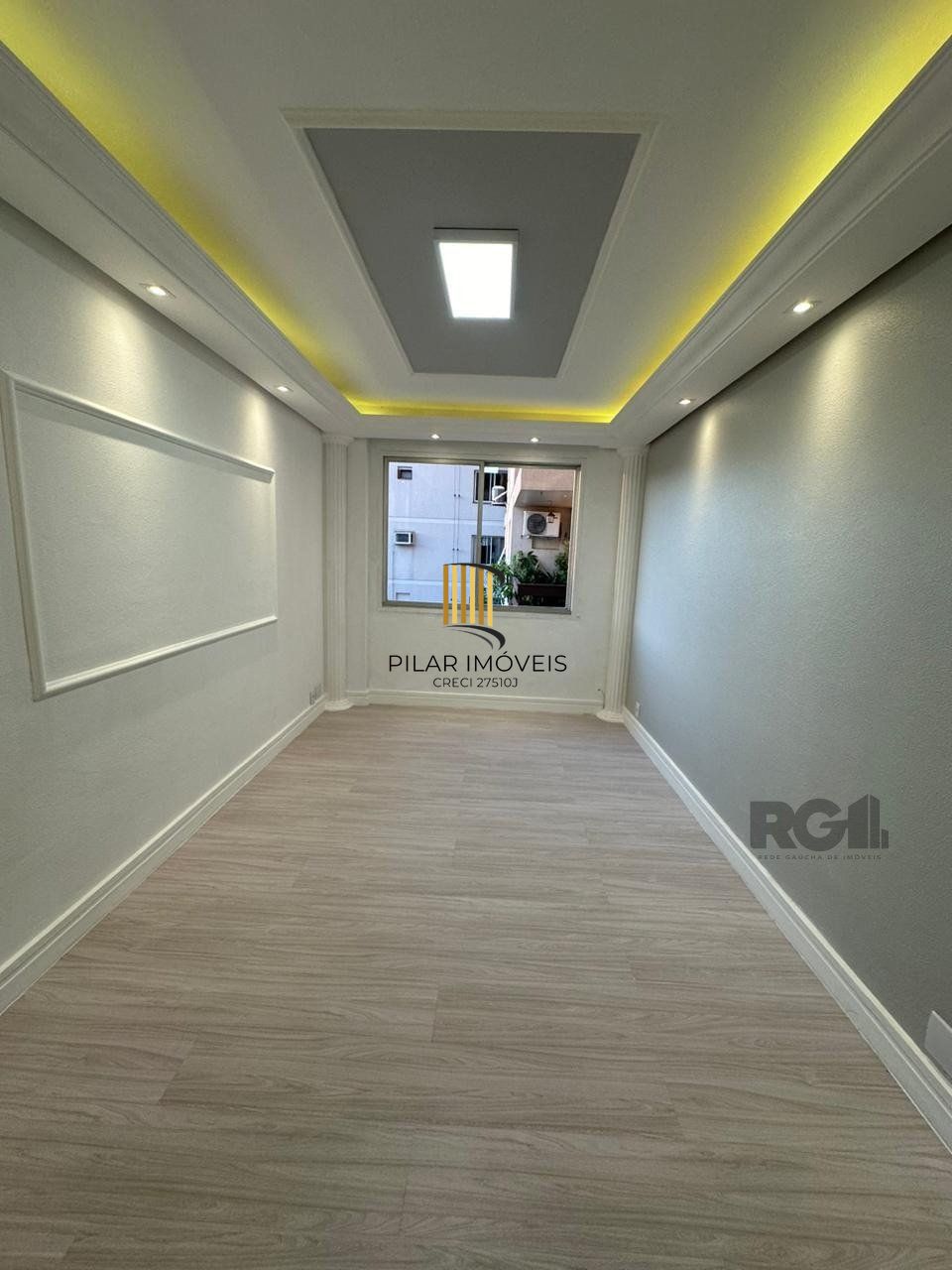 Apartamento de 1 dormitório no Bairro Glória