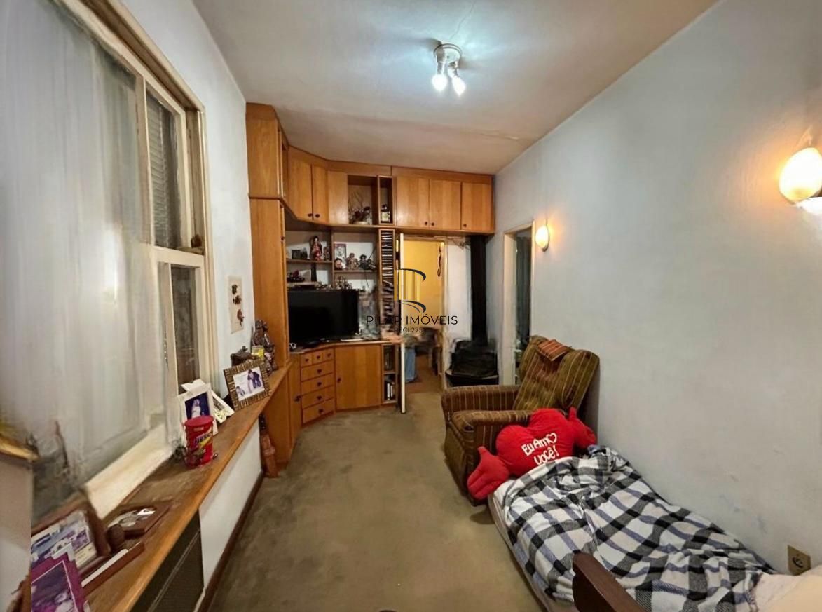 Apartamento 3 dormitórios em 81m2 no bairro São João.
