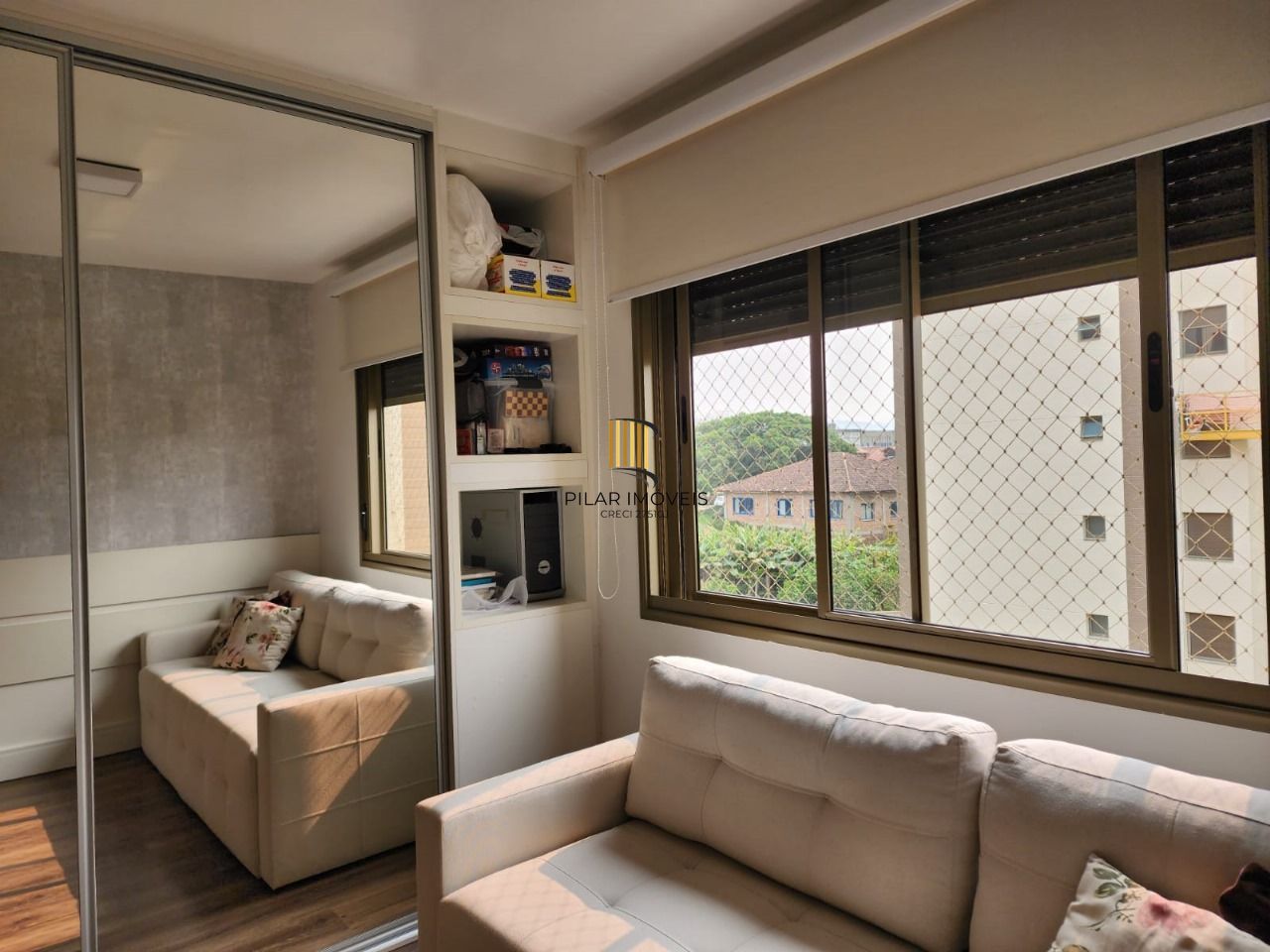 Apartamento com 03 quartos (01 suíte) e 02 Vagas no Bairro Cavalhada