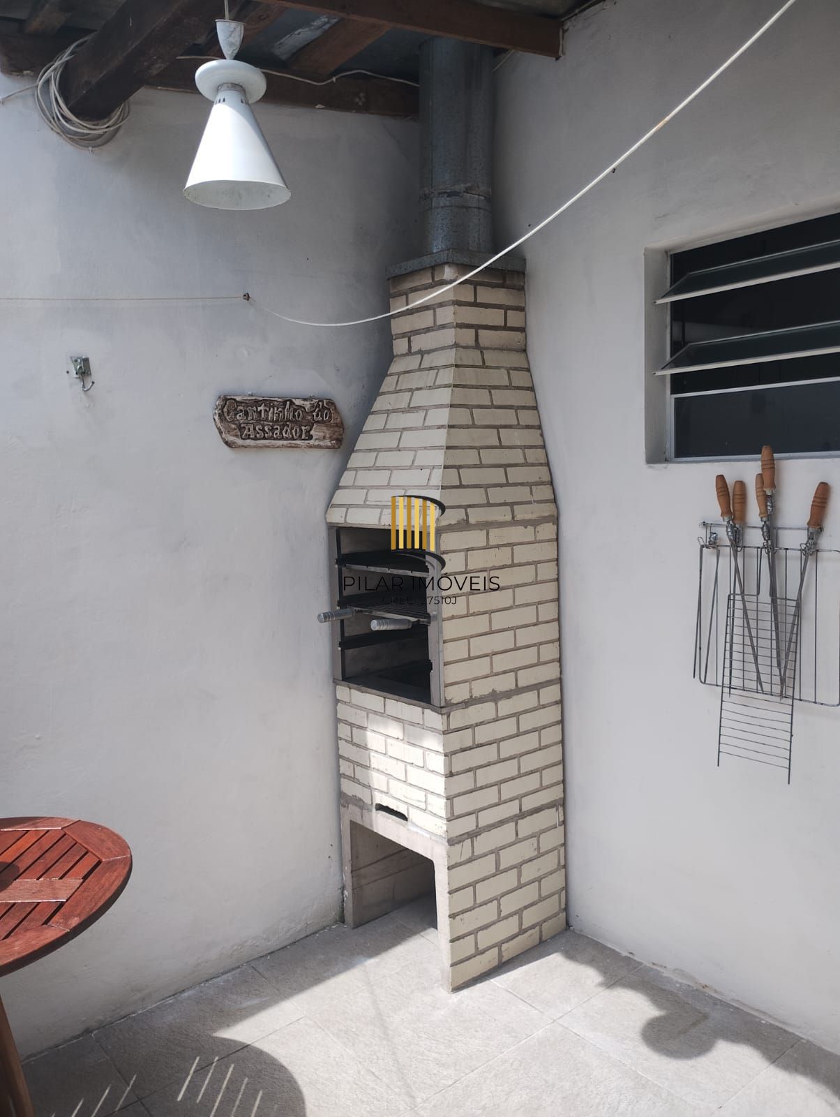 Linda casa com 2 quartos na Hípica