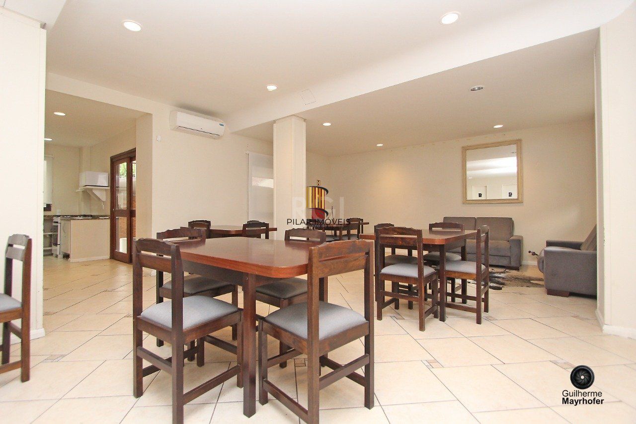 Apartamento 2 dormitórios, no bairro Floresta, Porto Alegre/RS