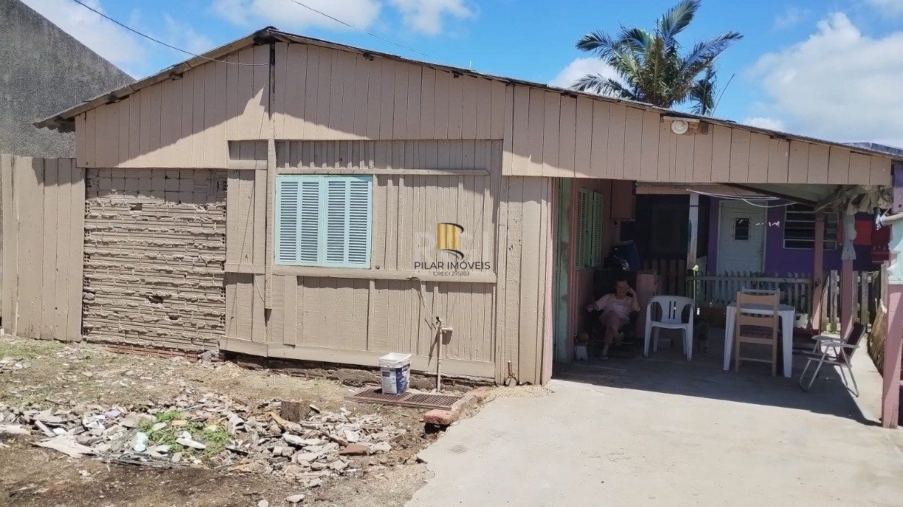 Terreno com 3 casas no pátio bairro  São Francisco TRAMANDAÌ/RS