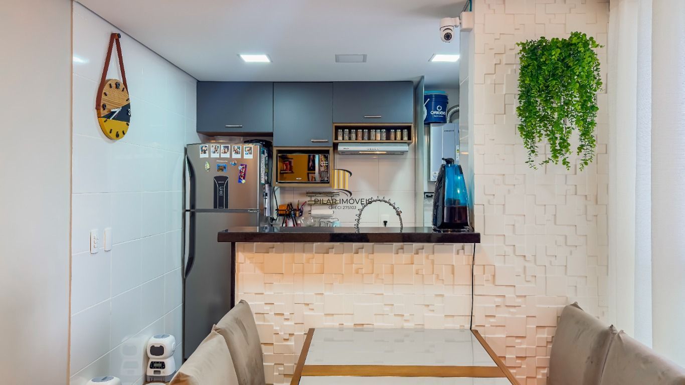 Apartamento 2 dormitórios no bairro Morro Santana