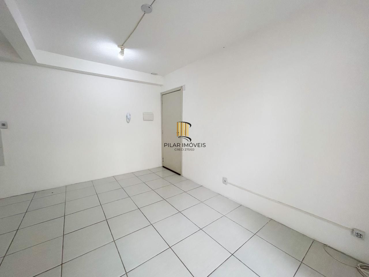 Ótimo apartamento 2 dormitórios 54m² sacada com churrasqueira - BAIRRO VILA NOVA