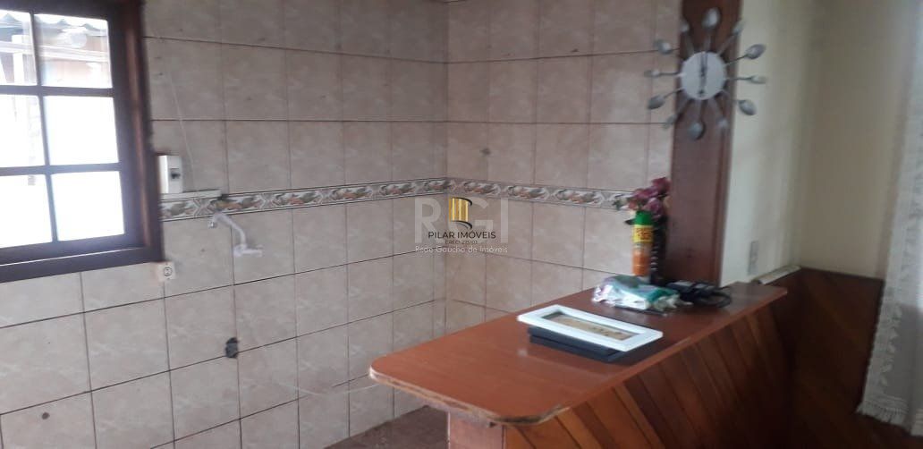 Casa para Venda - 132m², 2 dormitórios, 2 vagas - Lami, Porto Alegre