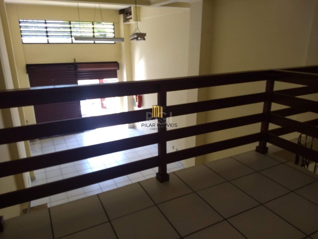 Loja para Venda - 82.89m², 0 dormitórios, Partenon, Porto Alegre
