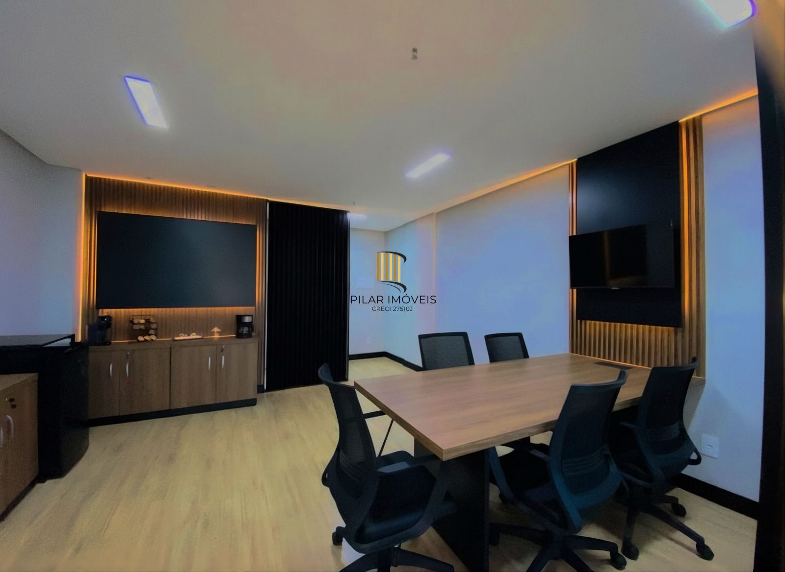 Sala comercial no Hom Lindoia