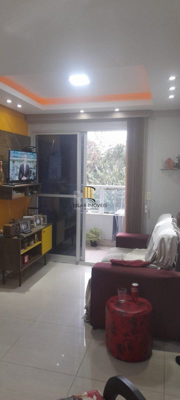 Apartamento, 47m², 2 dormitórios, sacada com churrasqueira, 1 vaga, Morro Santana, Porto Alegre