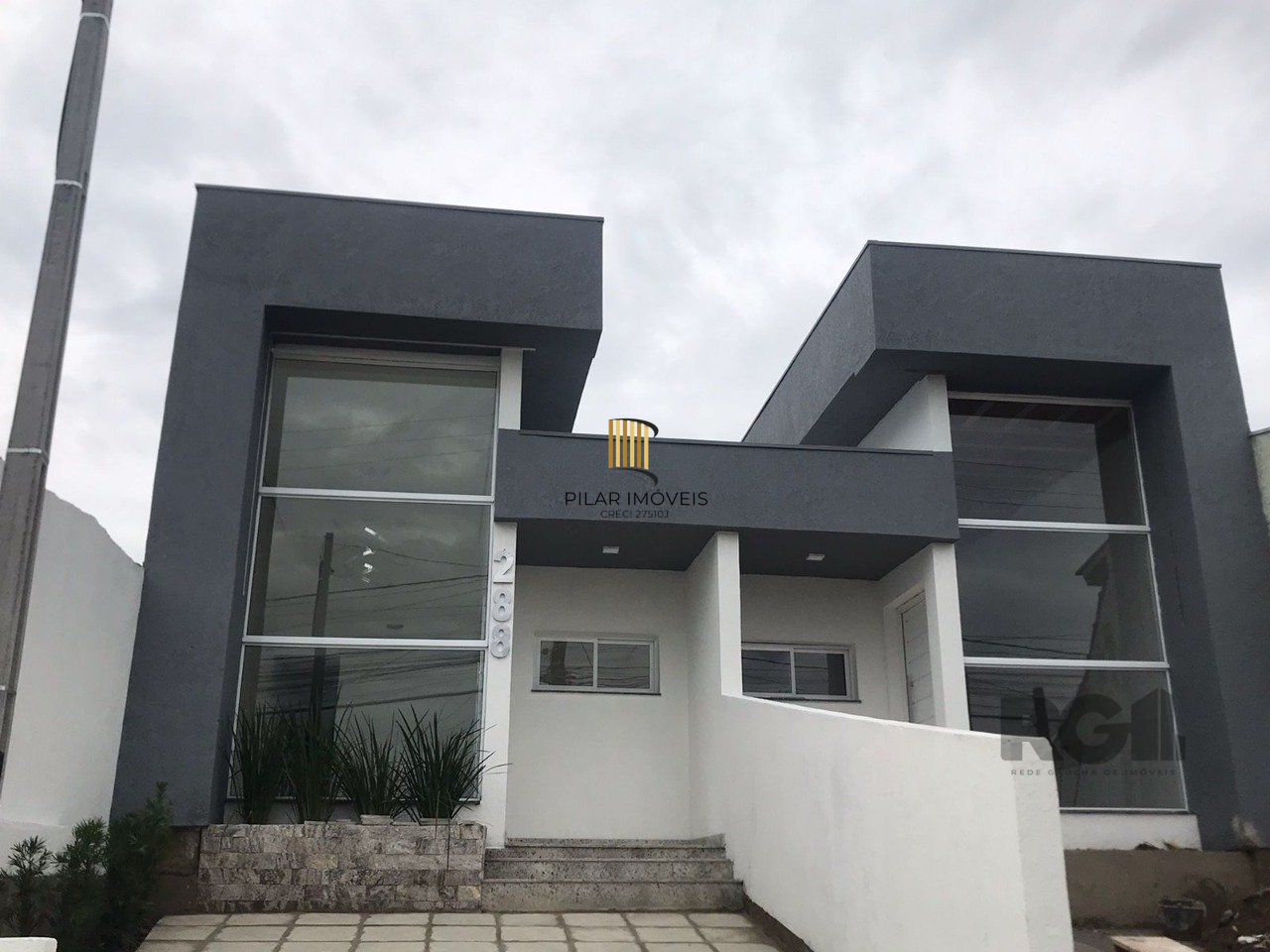 Casa 3 dormitórios no bairro COHAB A - Pilar Imóveis