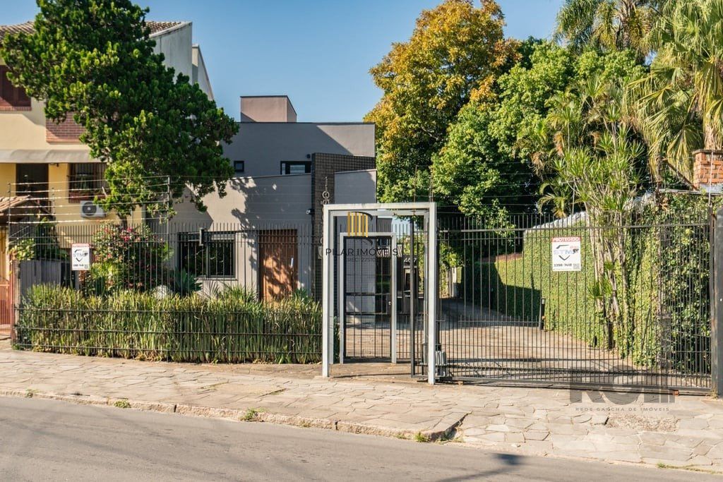 Casa Comercial para Venda - 300m², 0 dormitórios, Teresópolis - Pilar Imóveis