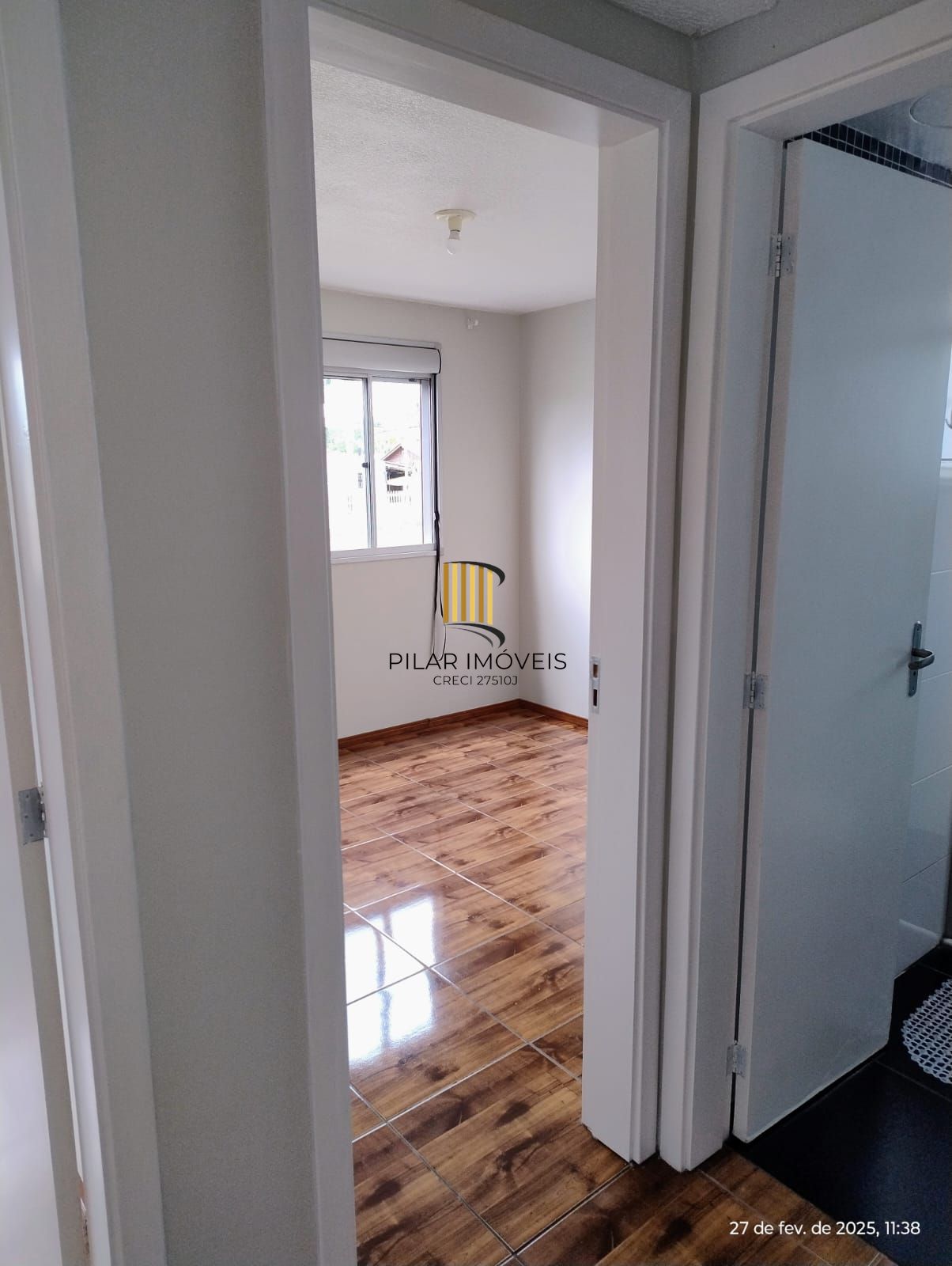 Apartamento para Venda - 45.81m², 2 dormitórios, 1 vaga, Lomba do Pinheiro