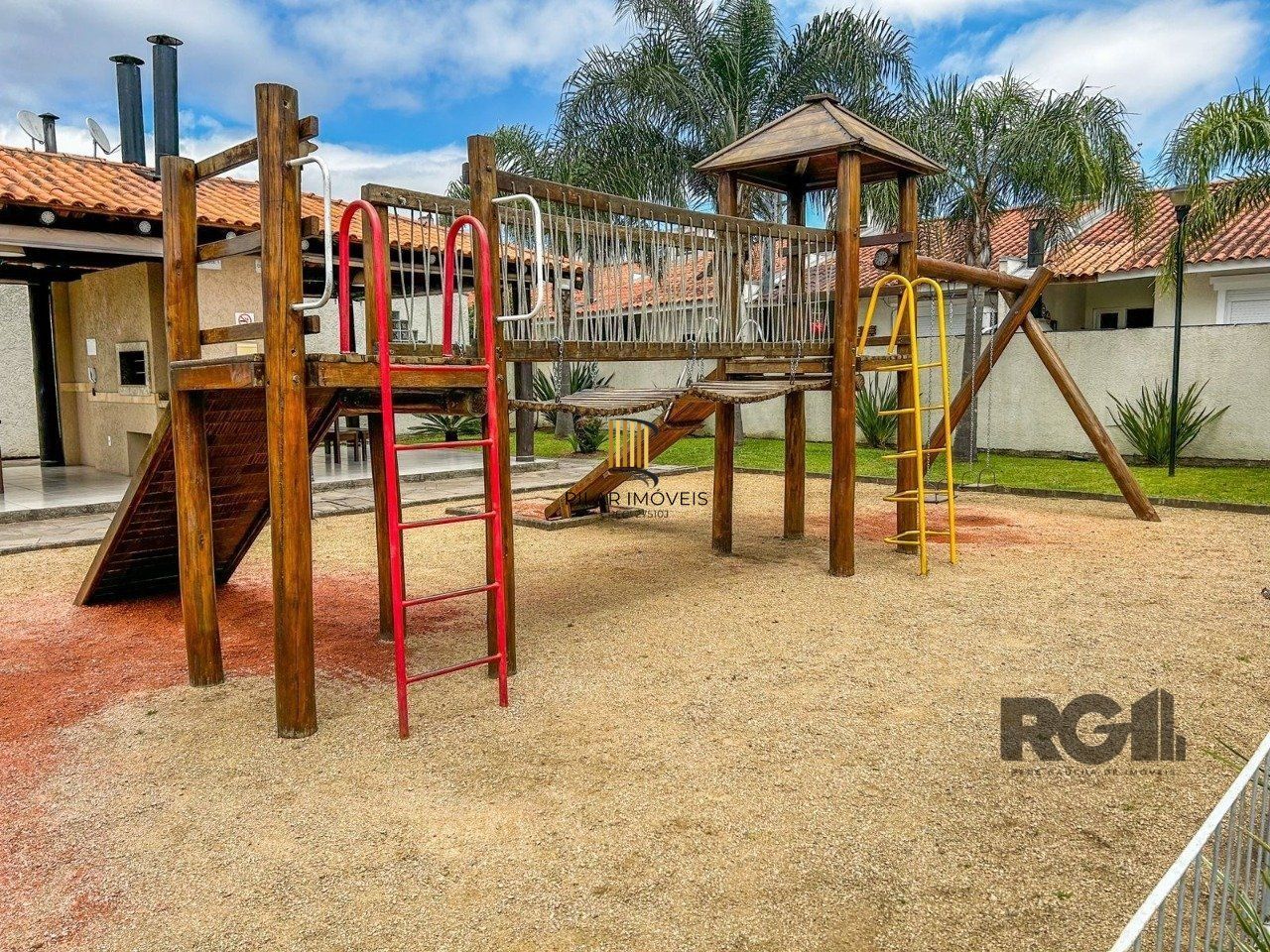 Casa de Condomínio 2 dormitórios no bairro Restinga