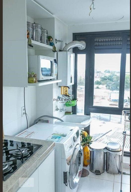 Apartamento com 3 quartos, 1 suíte, churrasqueira, 2 vagas de garagem, no bairro Cristal, Porto Alegre/RS