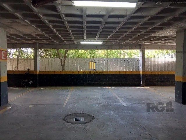 Apartamento 2 dormitórios no bairro Glória