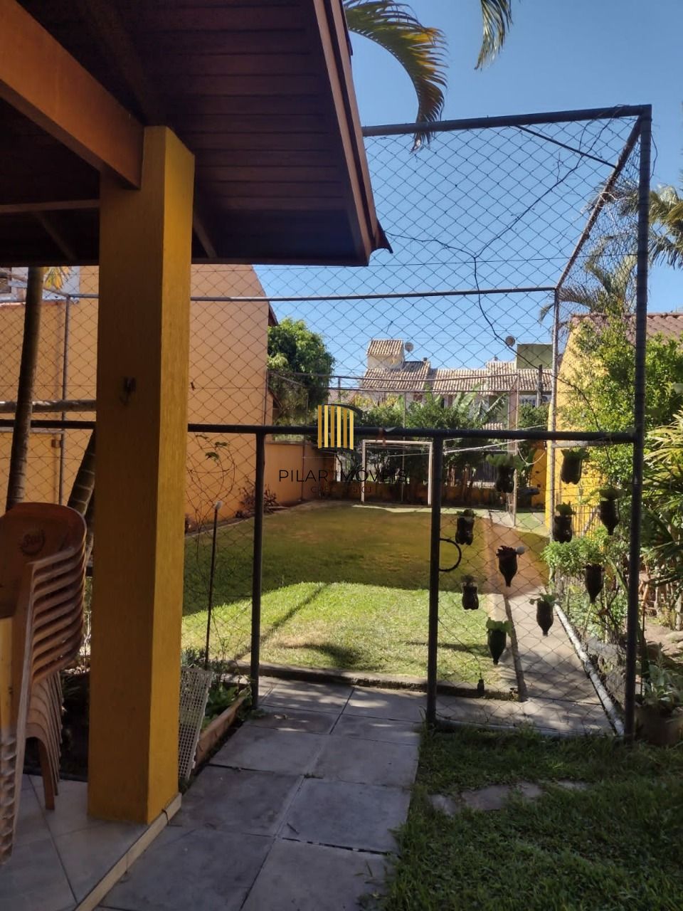 Casa para Venda - 693.6m², 5 dormitórios, sendo 3 suites, 4 vagas - Hípica