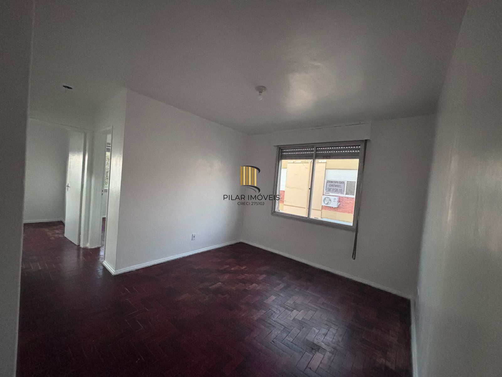 Apartamento de 2 dormitórios com estacionamento rotativo , ultimo andar sem elevador , com vista !