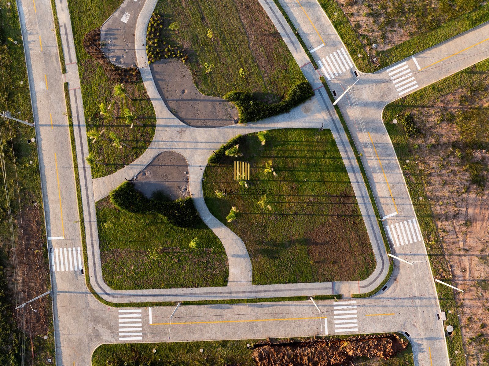 Terreno com 863,79 no loteamento Arbo Village Park em Santa Maria.