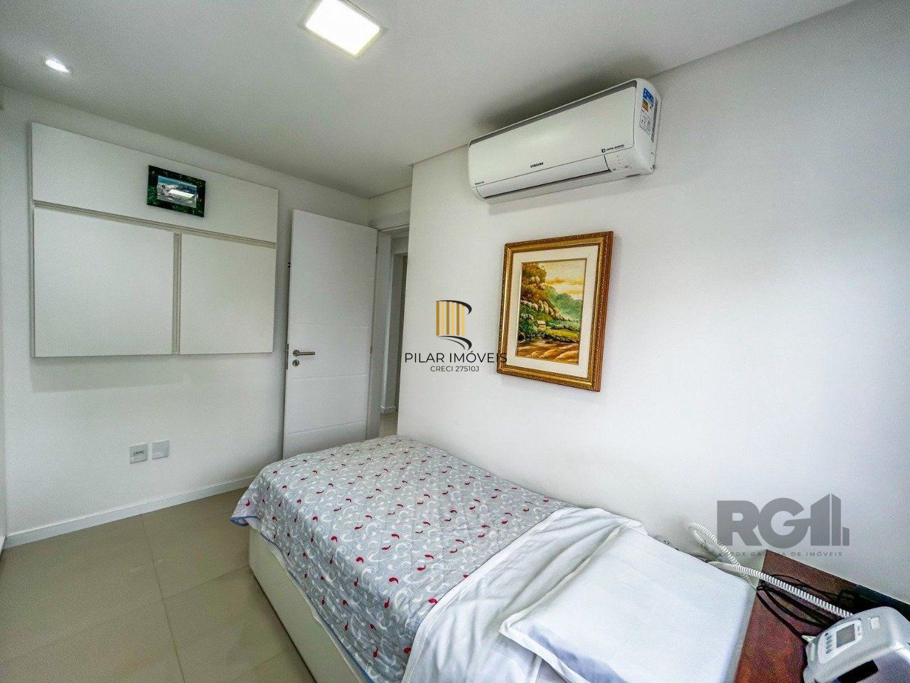 Apartamento de 03 dormitórios na Tristeza Zona Sul de Porto Alegre