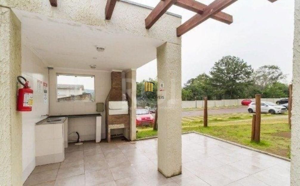 Apartamento 2 dormitórios com vaga no bairro Cavalhada.
