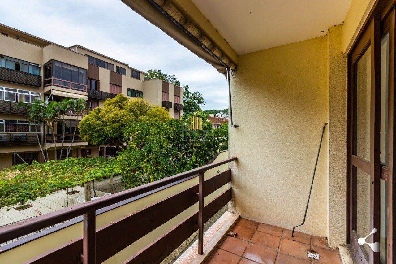 Apartamento 02 dormitórios No Bairro Tristeza em Porto Alegre/RS