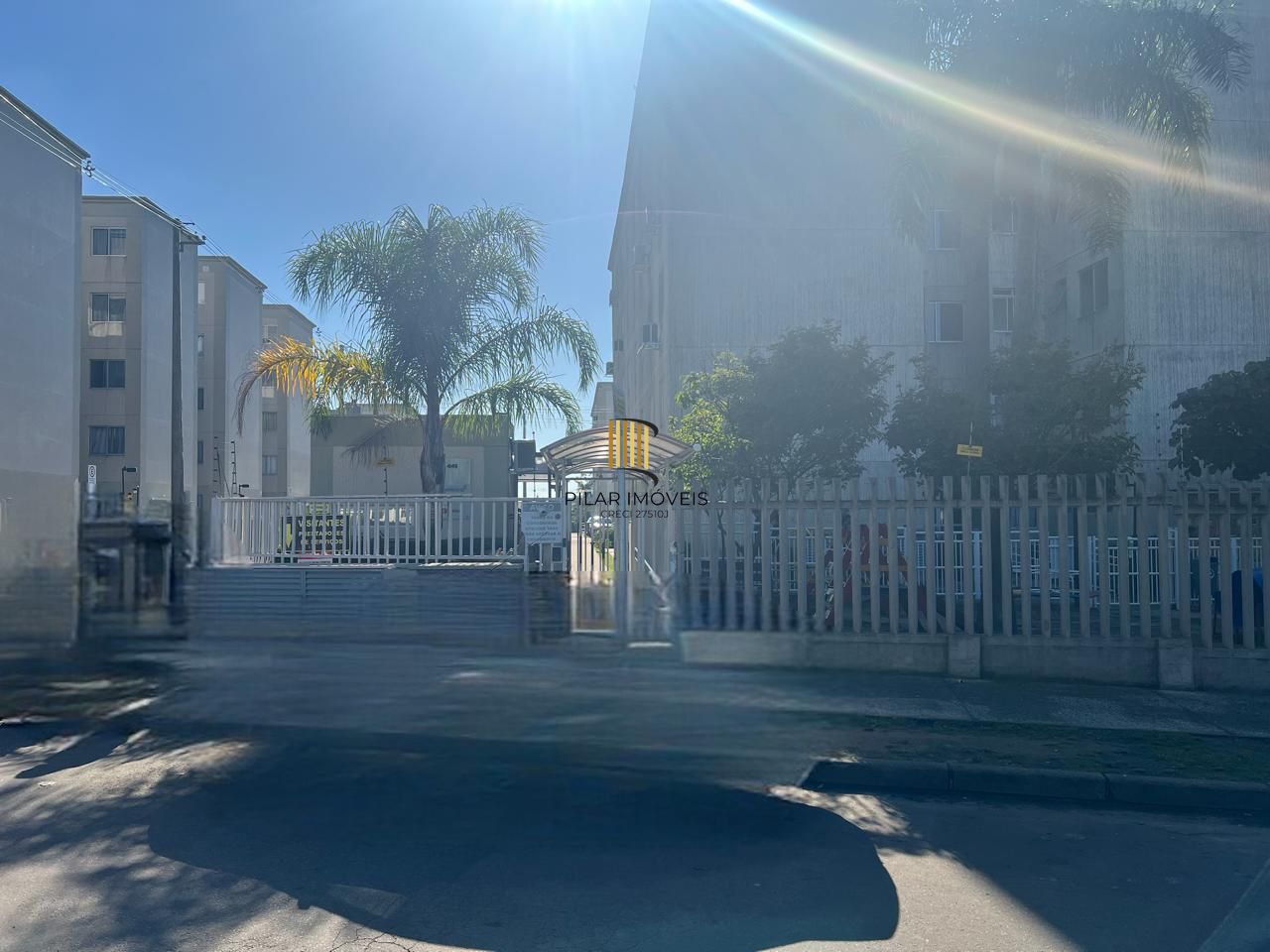 Apartamento 2 dormitórios com vaga no bairro Cavalhada.