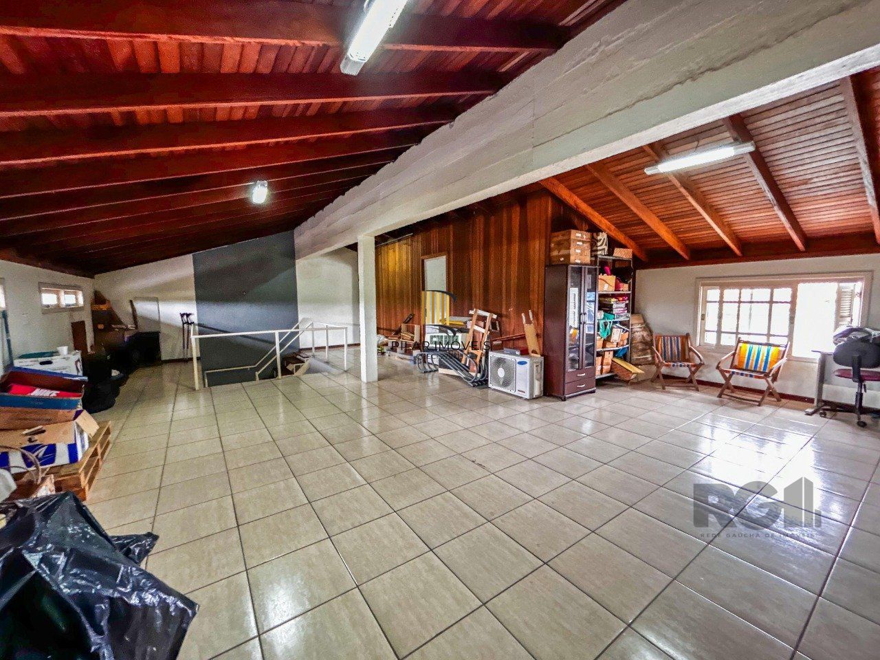 Casa 4 dormitórios no bairro Vila Nova