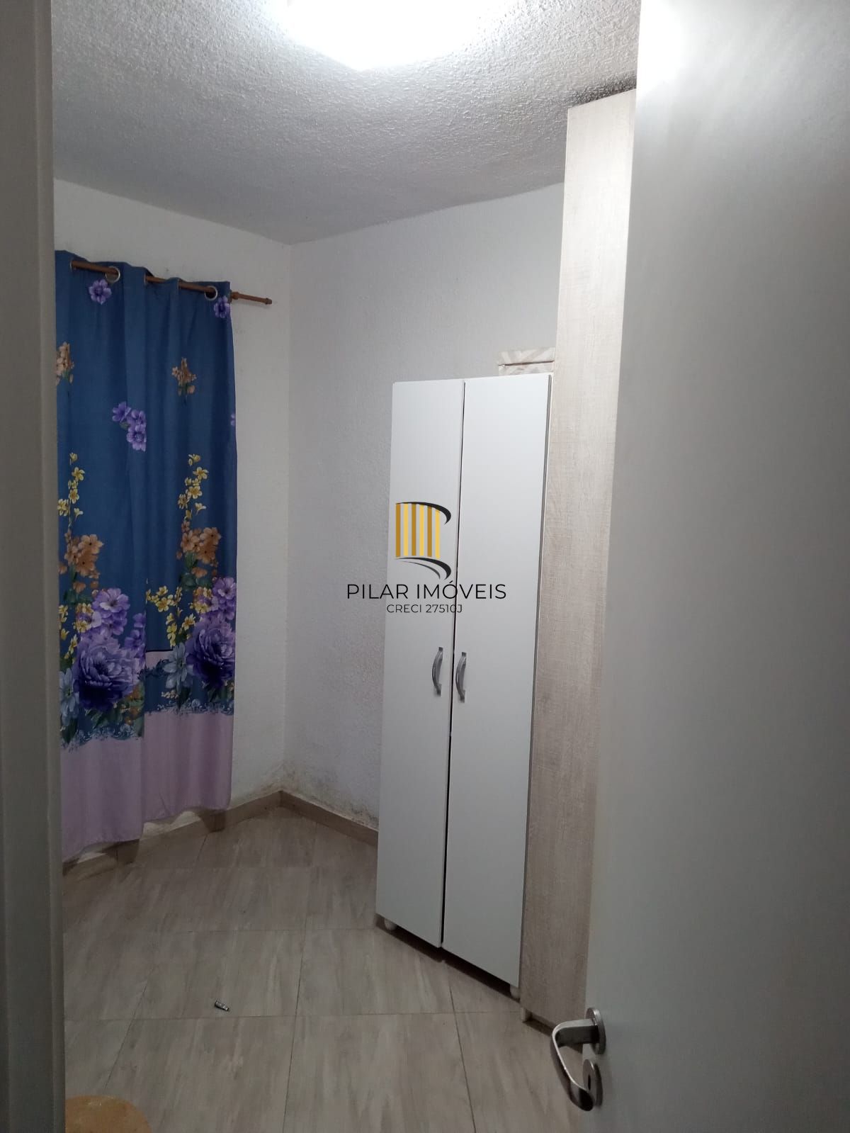 Apartamento de dois dormitórios com vaga no bairro Hipica Zona sul Porto Alegre