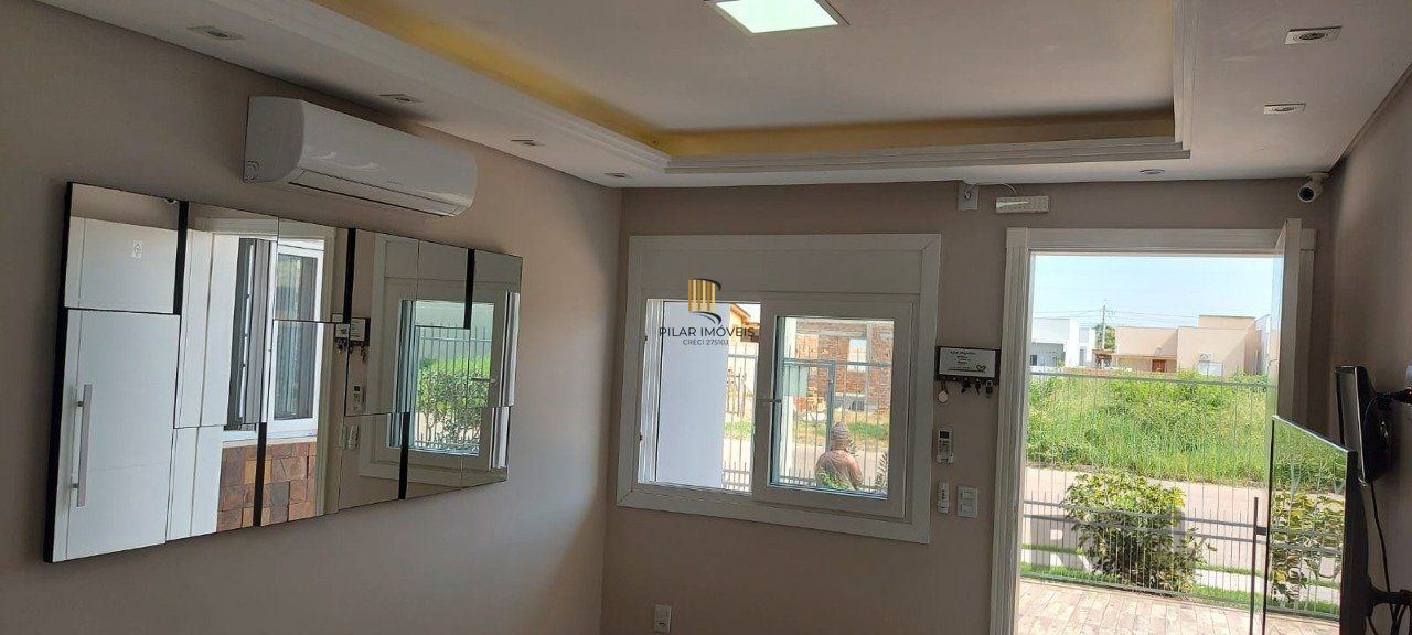 Casa com 2 dormitórios, sendo 1 suíte no bairro Florida em Guaíba