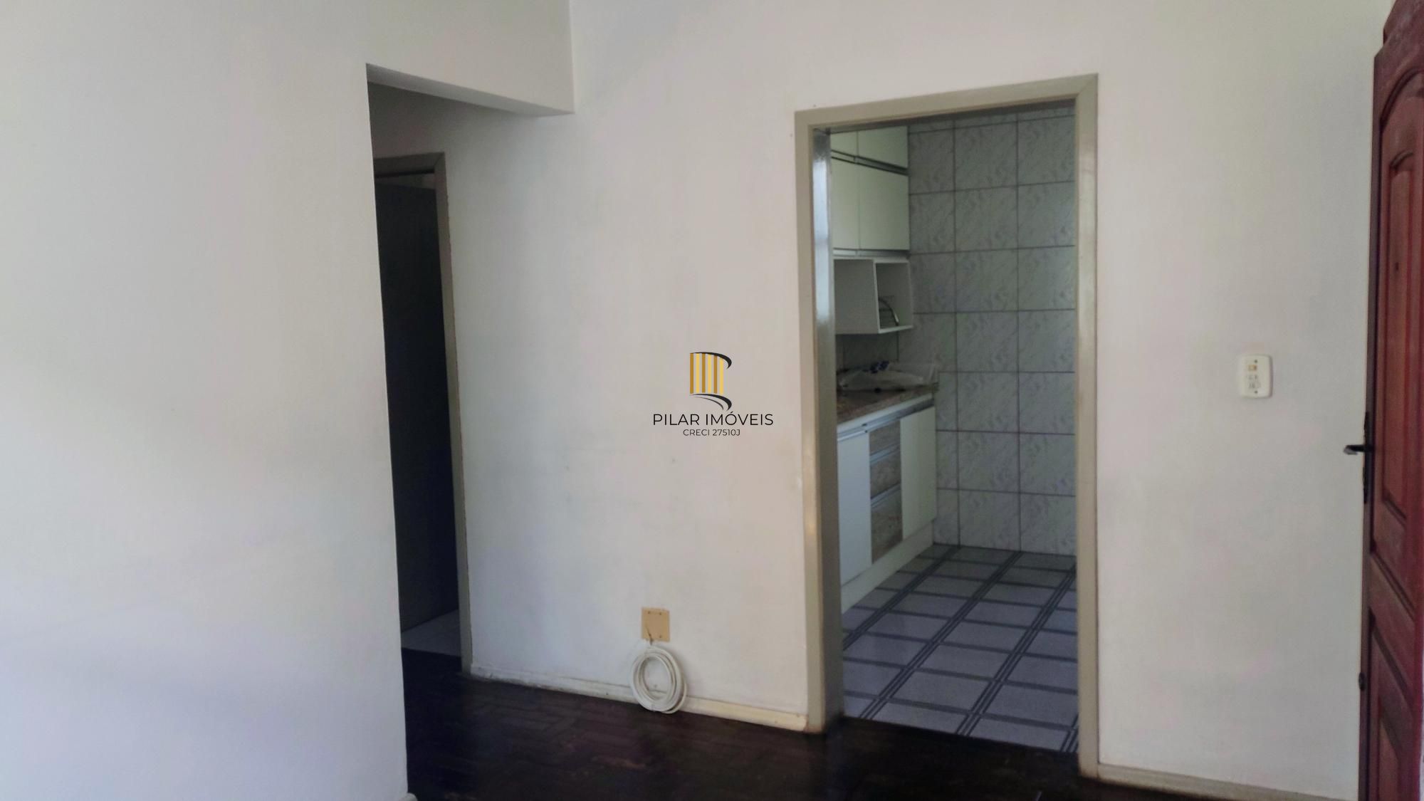 Apartamento 2 dormitórios, vaga rotativa, bairro Camaquã, Porto Alegre/RS