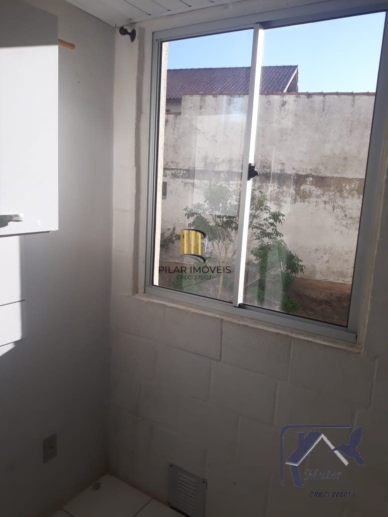 Apartamento - 38.24m², 2 dormitórios, 1 vaga - Vila Nova, Porto Alegre