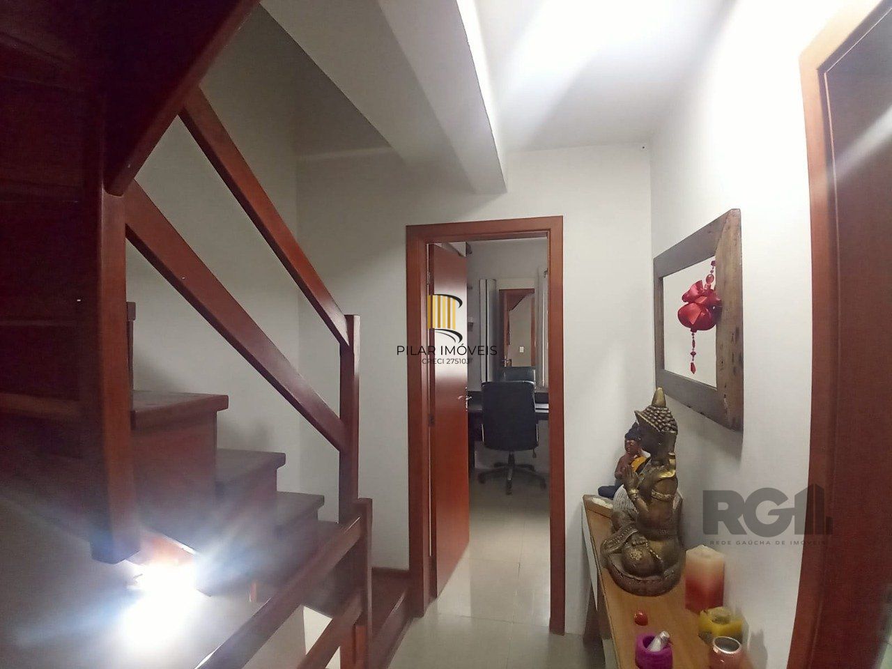 Casa na Hípica de 3 dormitórios e vaga