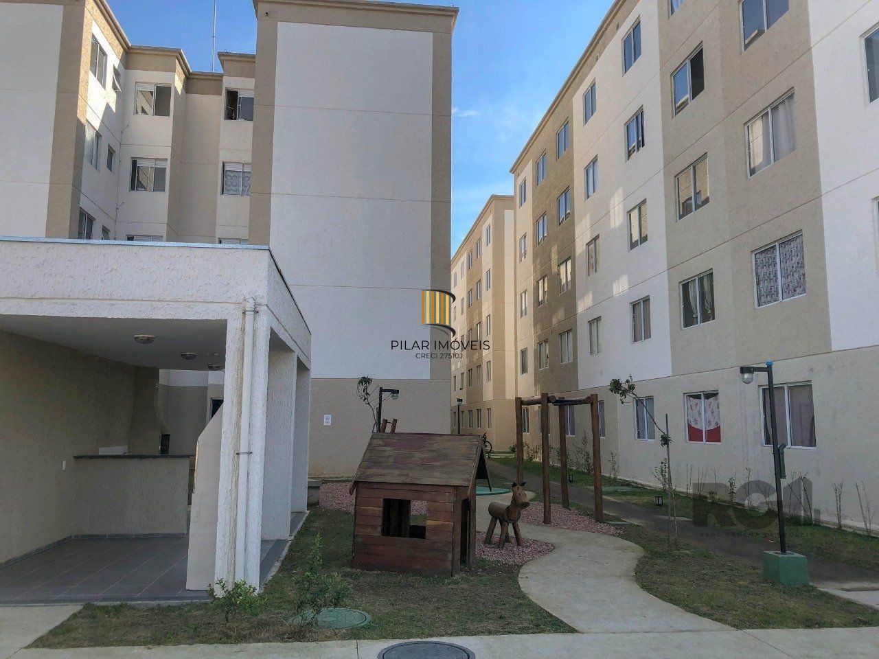 Apartamento 2 dormitórios no bairro Restinga