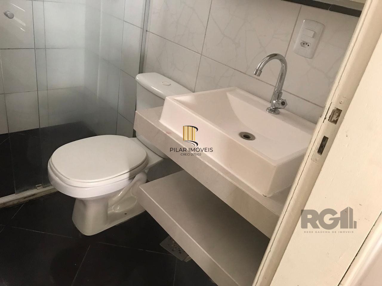 Casa de Condomínio 2 dormitórios no bairro Vila Nova