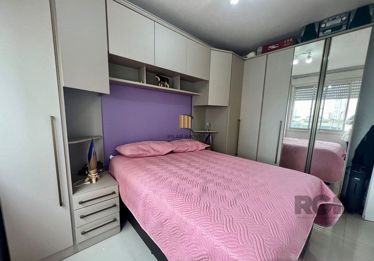 Apartamento 2 dormitórios mobiliado no bairro  Partenon.