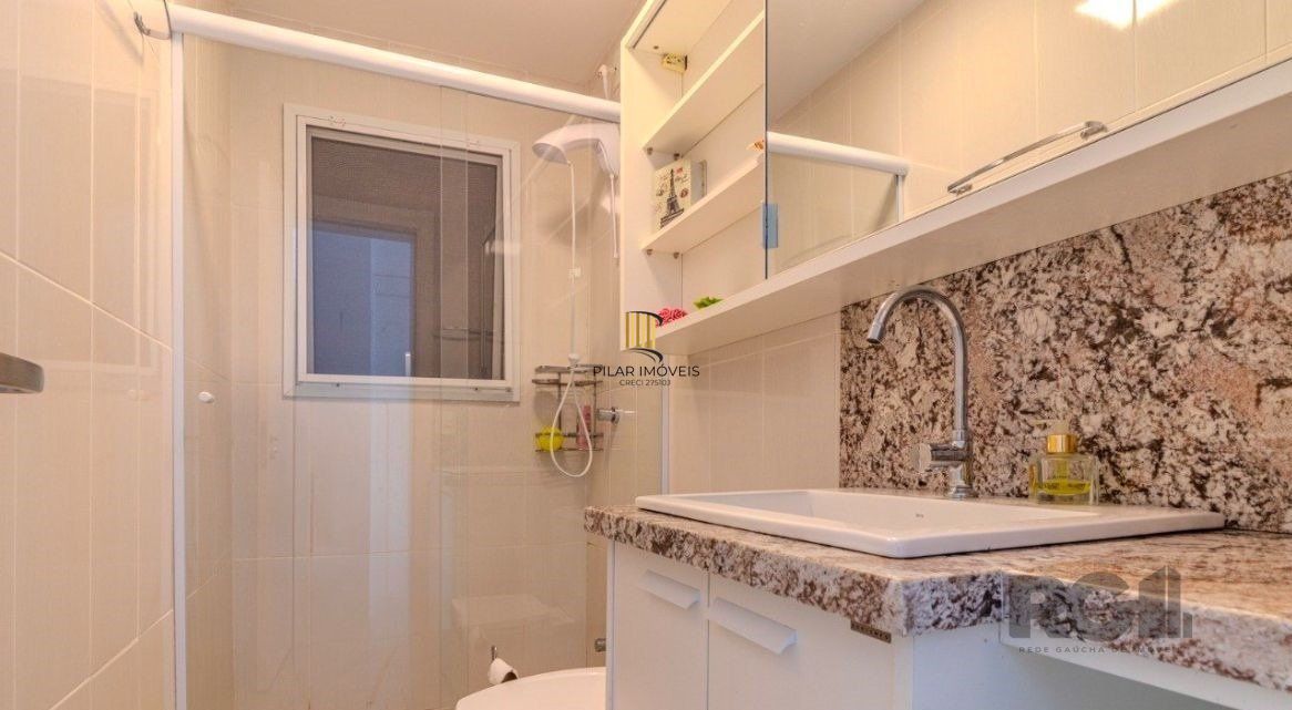 Casa em Condomínio com 04 Quartos - 4 vagas, 200,36 m² de área privativa - LOMBA DO PINHEIRO