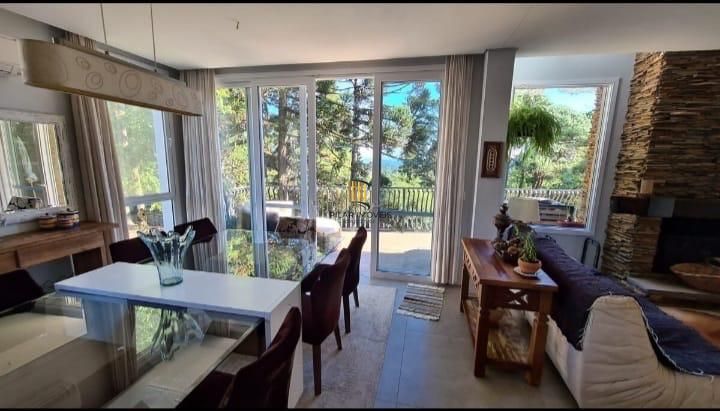 Casa com 5 quartos em condomínio fechado na Cidade de Canela/RS