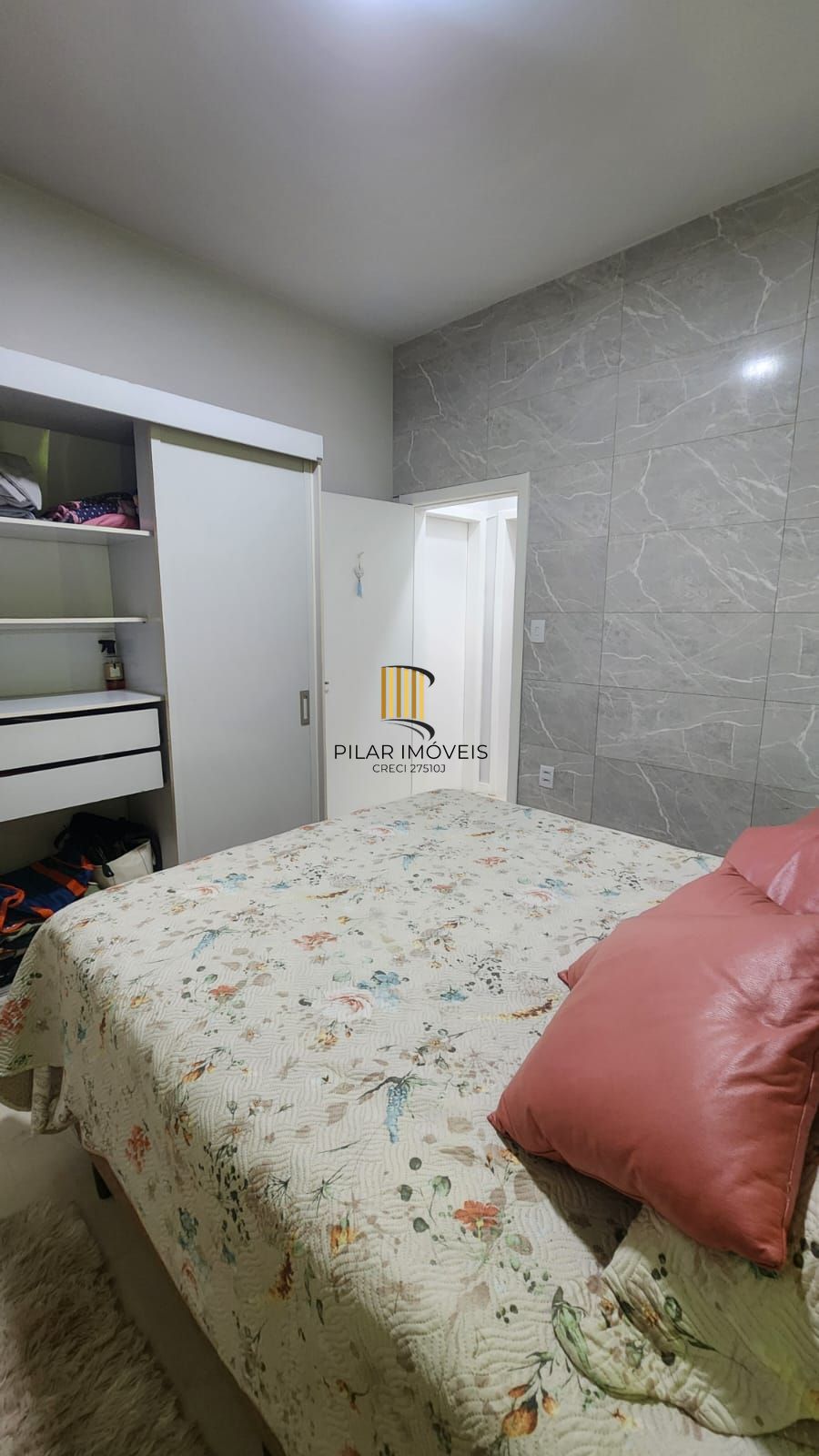 Apartamento com 02 Quartos e 01 Banheiro no Bairro Petrópolis em Porto Alegre