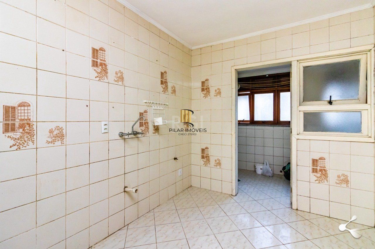 EXCELENTE APARTAMENTO DE 3 DORMITÓRIOS E 2 VAGAS DE GARAGEM