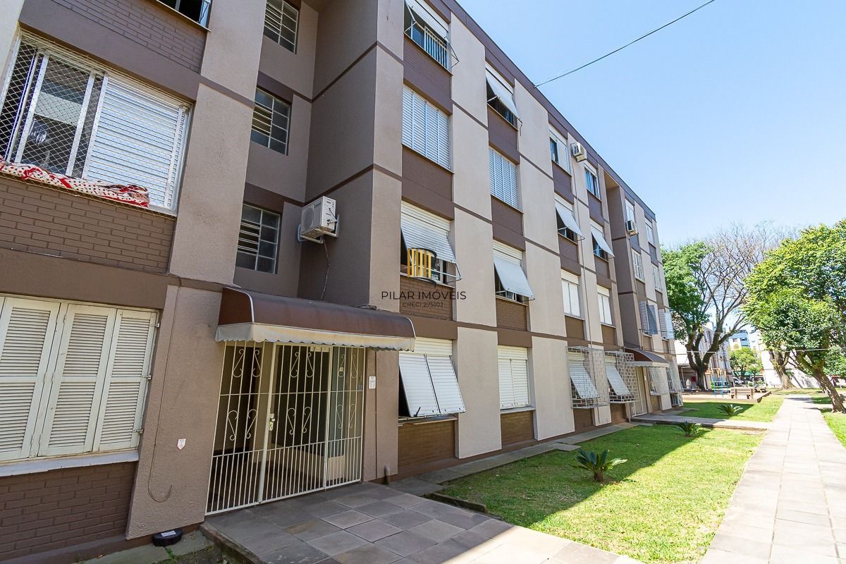 Apartamento com 02 quartos no Bairro Vila Ipiranga