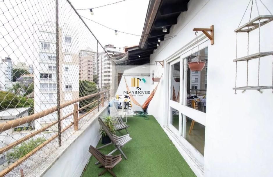 Cobertura junto ao Moinhos de Vento, frente Av. Goethe