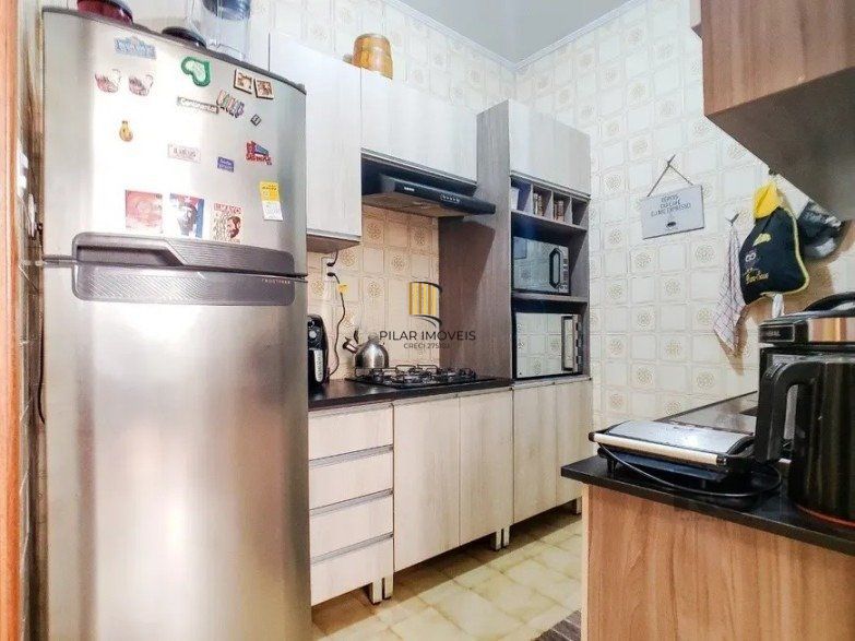 Apartamento Térreo com 02 dormitórios Na cidade Baixa em Porto Alegre/RS