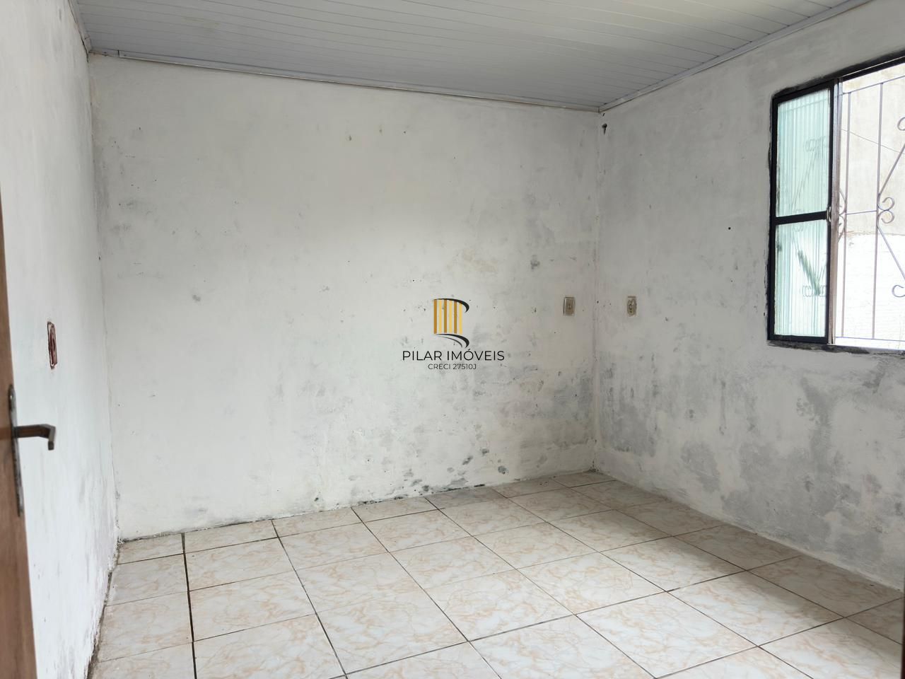 Casa com 3 dormitórios e edicula para venda e locação no bairro Belém Novo