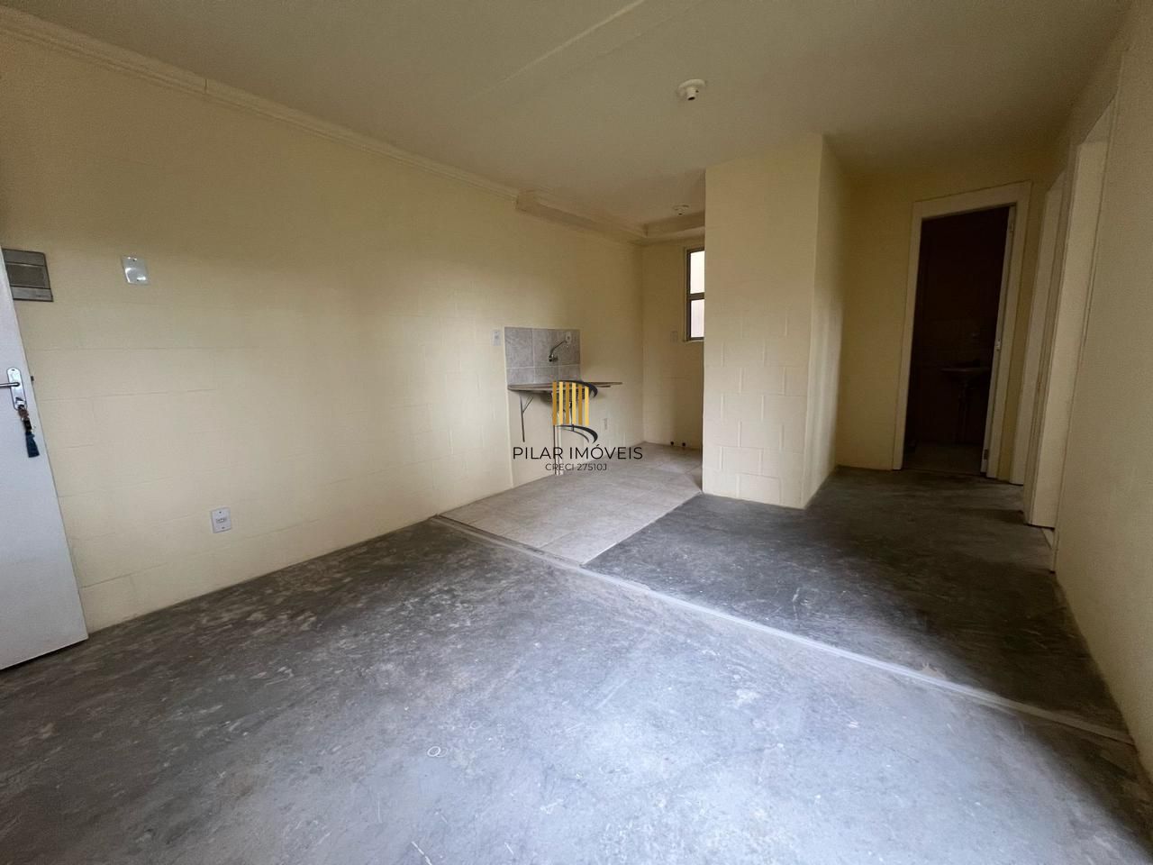Apartamento com 2 quartos com vaga de garagem no Bairro Campo Novo