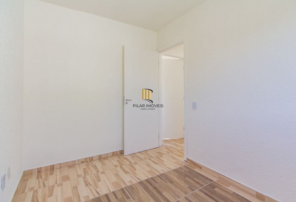 Apartamento de 2 Quartos e 01 vaga fixa no Bairro Jardim Leopoldina em Porto Alegre