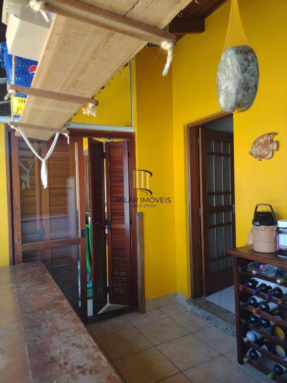 Casa para Venda - 693.6m², 5 dormitórios, sendo 3 suites, 4 vagas - Hípica