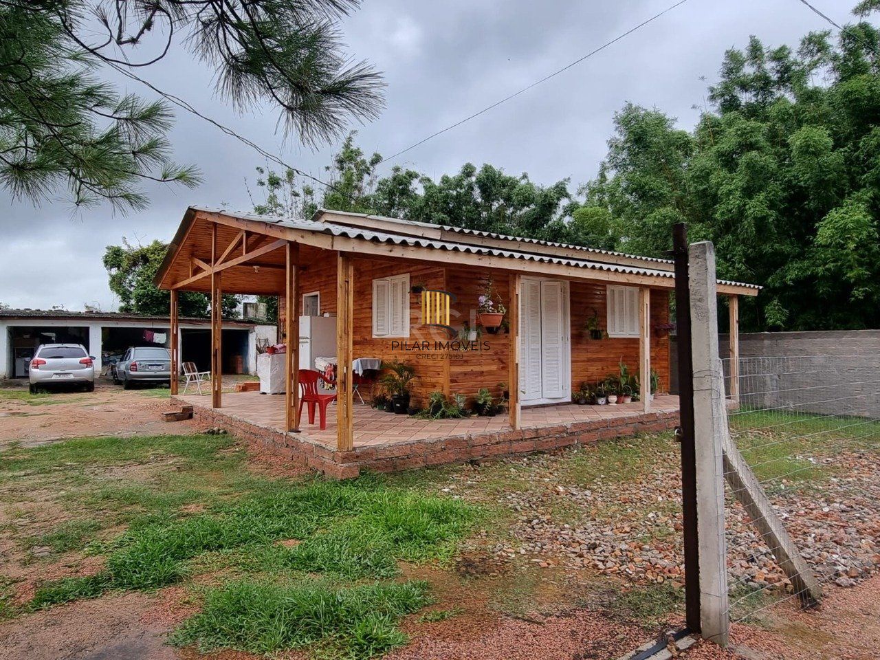 CASA com 2 dormitórios no bairro Chapéu do Sol Porto Alegre RS