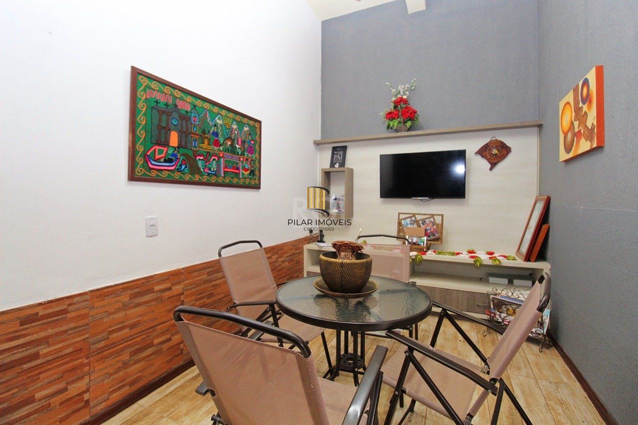 Casa para Venda - 339m², 3 dormitórios, 2 vagas - Vila Nova, Porto Alegre