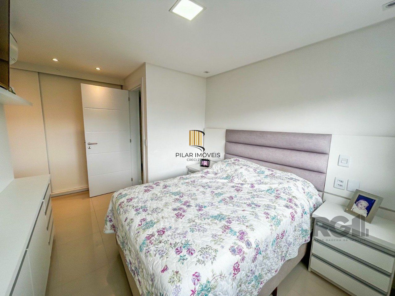 Apartamento de 03 dormitórios na Tristeza Zona Sul de Porto Alegre