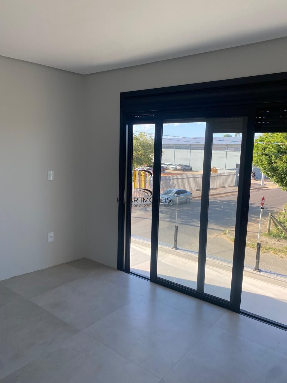 Casa com 03 quartos, sendo 01 suíte na Praia da Cal