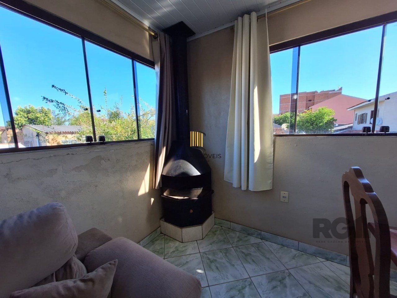 Sobrado 3 Dormitório(s) Bairro Jardim Algarve